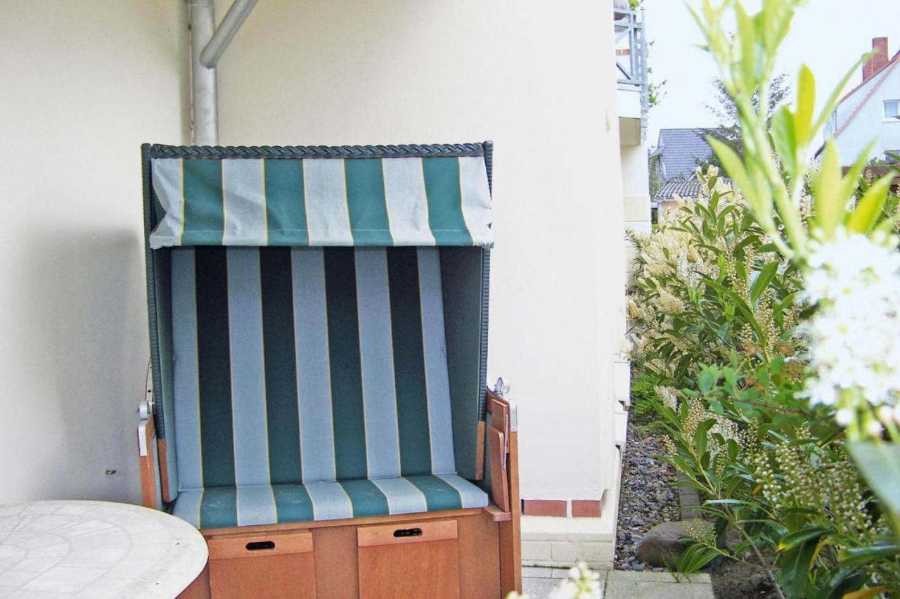 Ferienwohnung Villa Nicole In ツィングシュト エクステリア 写真